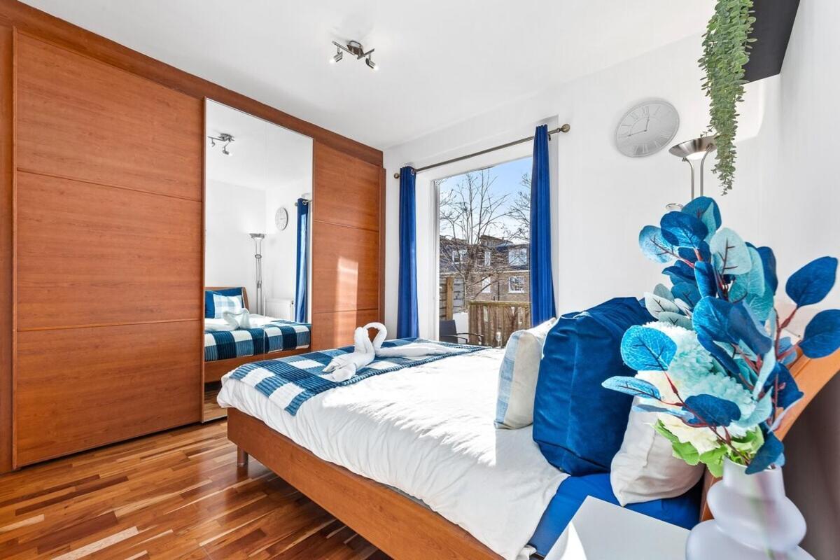 Balcony Blue Theme 1 Bedroom Central London Luxury Flat Near Hyde Park! Accommodates Up To 6! Double Sofa Bed And Next To Station! 外观 照片